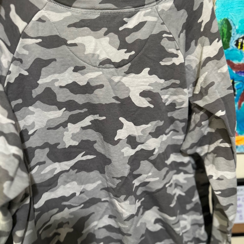 Gap long sleeve